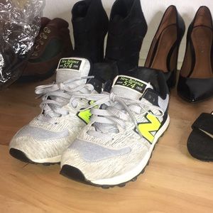New balance grey sneakers